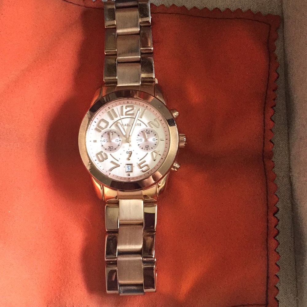 Michael Kors Rose gold link chain watch